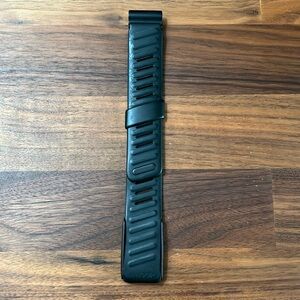 Whoop 4.0 Force (Black) Sportflex Silicone Band